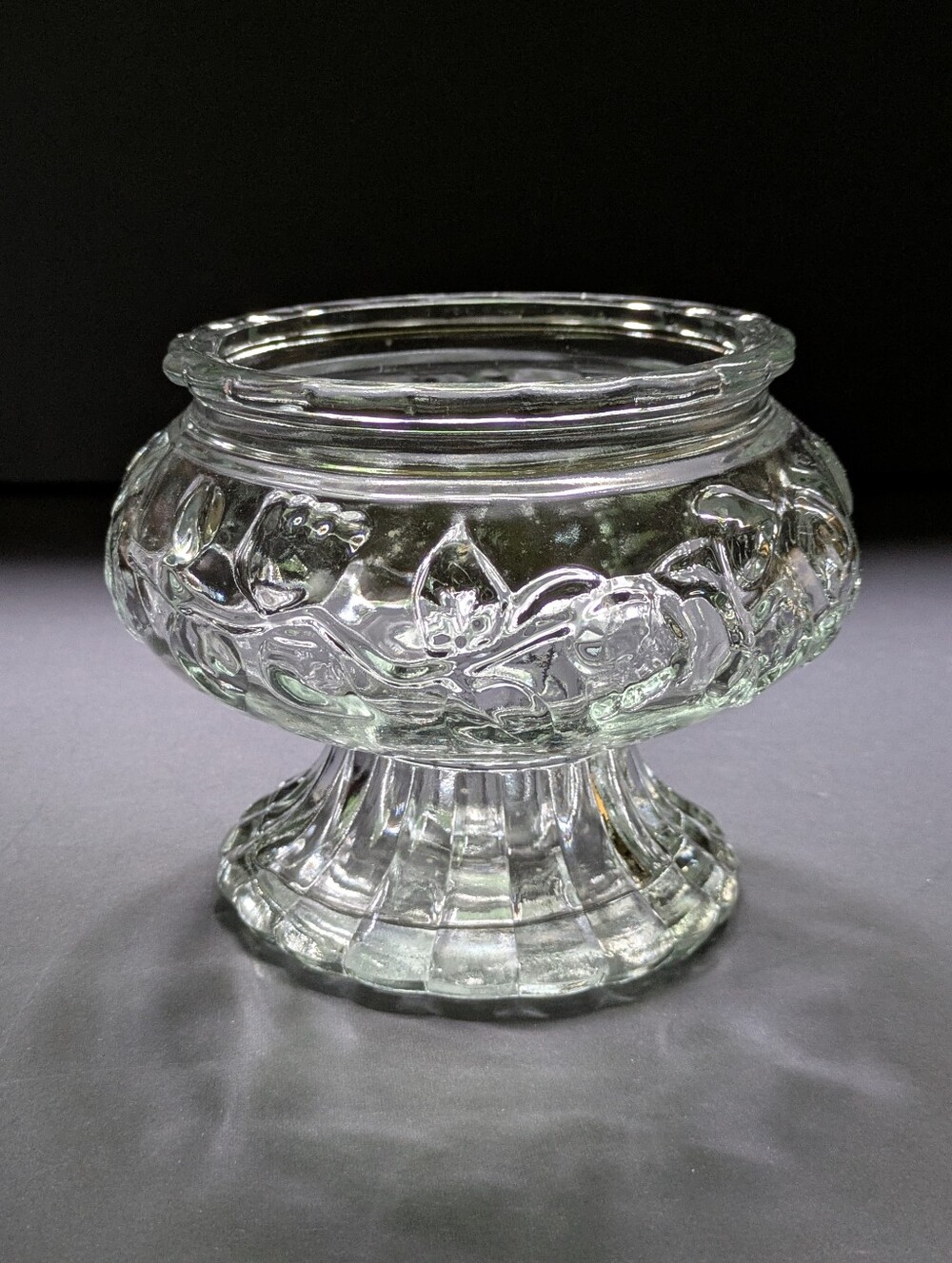 Vintage Clear Glass Vase Vine & Flowers Floral Decor Boho Cottagecore Wedding